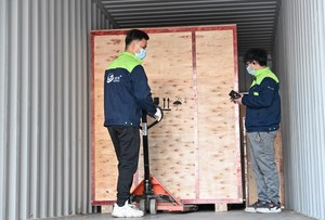 Bán tự động dọc trái cây sấy khô Lát Rau khô thực phẩm dễ vỡ Biscuit chip đồ ăn nhẹ sản phẩm bao bì đóng gói máy - Product Image 6