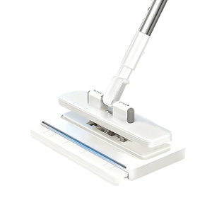 Serpillère <span class=keywords><strong>de</strong></span> nettoyage <span class=keywords><strong>de</strong></span> sol à serrage automatique, extensible et auto-essoreuse, avec tête <span class=keywords><strong>de</strong></span> rechange en microfibre, également utilisable comme essuie-glace <span class=keywords><strong>pour</strong></span> <span class=keywords><strong>vitres</strong></span> et lingettes humides - Product Image 6