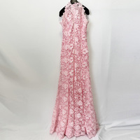 OUDINA Nouvelle Robe de Soirée Longue Maxi Élégante Sans Manches à Col Halter avec Broderie en Dentelle Grande Taille