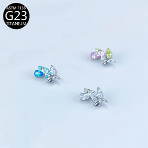 Mode oorsieraden implantaatgraad neusstud bloem oorringen sieraden dames titanium massief gouden labret piercing sieraden - Product Image 6