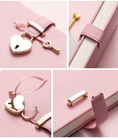Carnet de notes A5 personnalisé en cuir rose avec fermeture en forme de cœur, reliure cousue, couverture rigide, mignon, MOQ 50 pièces, avec logo personnalisé, idéal comme cadeau