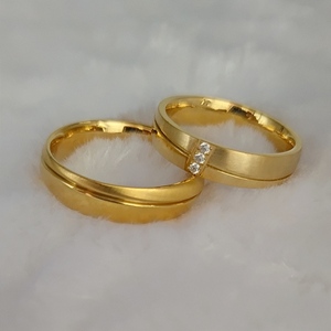 Love-anillos de boda chapados en oro de 18k para parejas, joyería de acero inoxidable, anillos para parejas - Product Image 1