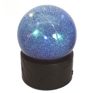 Lusso oro fiocchi palla <span class=keywords><strong>di</strong></span> <span class=keywords><strong>neve</strong></span> acqua globo in resina Souvenir con lamina d'oro <span class=keywords><strong>di</strong></span> <span class=keywords><strong>cristallo</strong></span> per regalo d'affari - Product Image 5