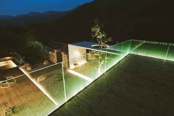 Safety High Quality U Channel Glass Railing System With RGB LED Light ...