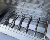 Fabrication professionnelle de barbecue en acier inoxydable intégré à 4 brûleurs barbecue à gaz pour l'extérieur avec LED et rôtisserie
