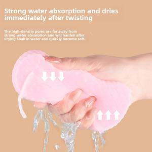 Esponja de Baño 3D, Exfoliante Corporal con Forma de Escama de Pescado, Cepillo de Cuidado Corporal Suave e Indoloro, Limpiador para Baño y Ducha para Adultos - Product Image 3