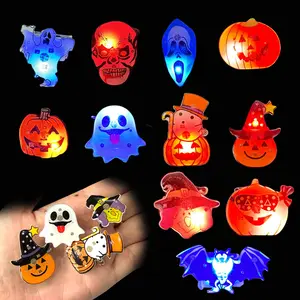 Cheap Price LED Pin Badge Halloween LED Flashing Pin Plastic Badge Promotional Party Glowing Epoxy Resin Pumpkin Badge