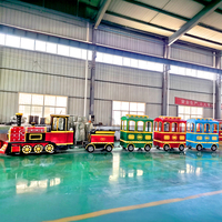 Train touristique sans rails QiangLi pour enfants, train électrique de parc d'attractions, centre commercial, couleur/taille personnalisée, 27/40 places, garantie 12 mois