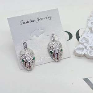 Conjuntos de joyería impermeables de acero inoxidable a la moda, conjunto de joyería de flores de animales de Zirconia de lujo para mujer, alta calidad - Product Image 2