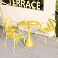 Ensemble de meubles de patio extérieur décontractés de style nordique, résistant aux intempéries et au soleil, tables et chaises en métal pour cafés, balcons