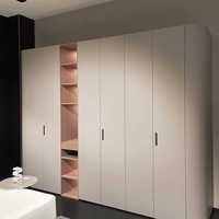 Système de placard modulaire de luxe moderne minimaliste de style italien haut de gamme pour chambre à coucher