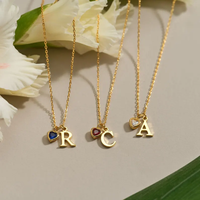 Collier avec initiale personnalisée, pendentif en acier inoxydable en forme de cœur avec pierre de naissance, collier avec alphabet personnalisé, bijoux en gros
