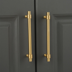 Tiradores de herrajes para muebles de latón macizo minimalista de lujo, tiradores de armario de cocina, perillas de armario de dormitorio - Product Image 1