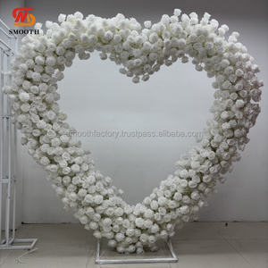 LEDA Soporte de Fondo para Boda Hecho a Mano de 7 y 8 pies con Arco de Flores en Forma de Corazón, Rosas Rojas de Seda Artificial y Camino de Flores - Product Image 3