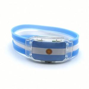 Pulsera de Silicona con Luz LED y Bandera de País Personalizada para Fanáticos del Fútbol, Venta al Por Mayor - Product Image 2