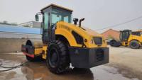 Compacteur haute densité à tambour unique LTS308H pour la construction de bases de sol