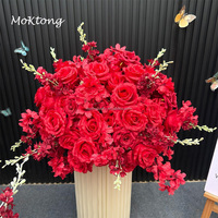 Centres de table de mariage MoKtong : Exquises boules de fleurs en soie (rose et gypsophile rouge) de 80 cm pour événements en extérieur