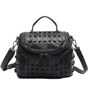 Bolso de Hombro Grande de Ante Retro para Mujer, Estilo Hobo, de Marca, Nuevo, Casual, con Piel, para Otoño-Invierno - Product Image 1