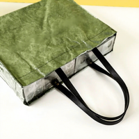 Sac fourre-tout en PVC et TPU 2026 pour femme, sacs à main en papier kraft avec poignée supérieure, sac de shopping étanche grande capacité