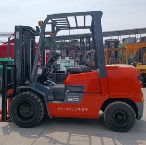 JAPON chariots élévateurs de haute qualité 1.5 tonnes 2 tonnes 3 tonnes 3.5t TOYOTA FDZN30 Diesel 3 tonnes chariot élévateur nouveau chariot élévateur électrique d'occasion - Product Image 3