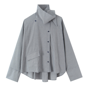 <span class=keywords><strong>Blusa</strong></span> de Moda Casual con <span class=keywords><strong>Cuello</strong></span> <span class=keywords><strong>Alto</strong></span> y Manga Larga en Color <span class=keywords><strong>Gris</strong></span> con Botones para Mujer - Product Image 1