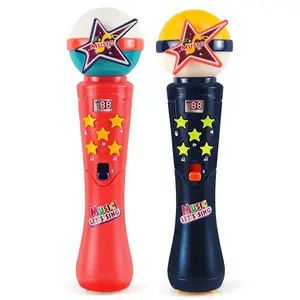 Mainan mikrofon Karaoke anak, dioperasikan baterai instrumen pendidikan kartun plastik berkedip musik