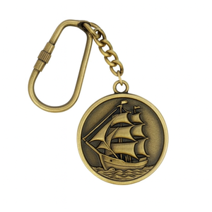 Elegante llavero de metal llavero de cobre corazón llavero personalizado OEM proveedor de fábrica - Product Image 3