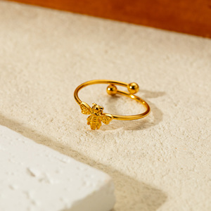 Fine Coeur Coeur Abeille Cerise Multi-élément Anneau Empilable Zircon Anneau En <span class=keywords><strong>Acier</strong></span> <span class=keywords><strong>Inoxydable</strong></span> Plaqué Or Réglable <span class=keywords><strong>Bague</strong></span> Bijoux - Product Image 5