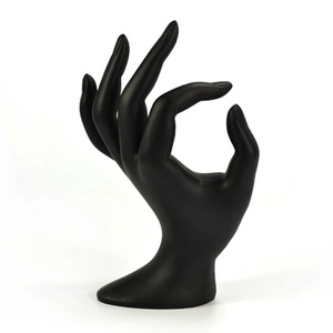 कंगन अंगूठी हार काले Polyresin हाथ गहने स्टैंड धारक - Product Image 2