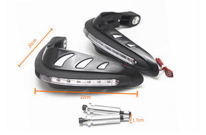 Protectores de manos para motocicleta de aleación de aluminio, 1 par de protectores universales para manillar con luz LED, color negro - Product Image 3