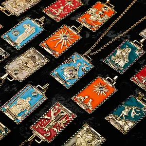 Ristar takı yeni moda Hip Hop 14K altın kaplama mikro açacağı renkli zirkon emaye Tarot kartı kolye kolye