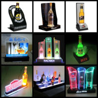 Casier à vin en acrylique modèle personnalisé d'usine avec base éclairée Glorifier à LED présentoir à surface polie