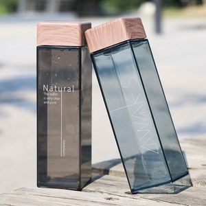 Bouteille d'eau en plastique transparente écologique portable de 480 ml avec couvercle en bois, bouteille d'eau carrée transparente de 16 oz, vente chaude - Product Image 2