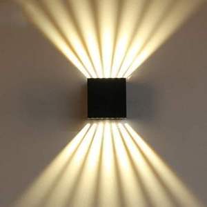 Vente en gros de lampes solaires murales carrées LED étanches IP54 pour jardin, éclairage extérieur - Product Image 1