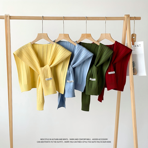 Chal de poliéster de color liso para primavera, chal pequeño de punto cruzado para mujer, ideal para la oficina o habitaciones climatizadas, tipo bufanda decorativa. - Product Image 1