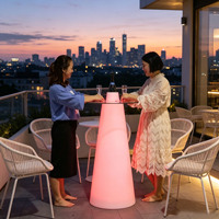 Table de bar LED moderne en plastique, pour usage commercial, hôtelier, extérieur, écologique, résistante à l'eau, lumineuse, rechargeable