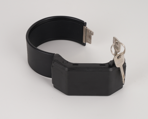 Bloqueo de motor GPS Seguimiento de infractor Correccional a prueba de manipulaciones Tobillo GPS Pulsera GPS IP68 Alarma impermeable - Product Image 5