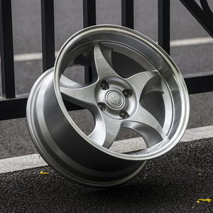 ล้อแม็<span class=keywords><strong>ก</strong></span>ซ์อัลลอยสีเงินขนาด 14/<span class=keywords><strong>15</strong></span> นิ้ว 4 รู 100 สำหรับรถยนต์นั่งส่วนบุคคล Honda Toyota Mazda Mitsubishi Kia ดีไซน์เว้าแบบ OEM ทดแทน - Product Image 1