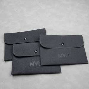 Bolsa de microfibra personalizada para collares con logotipo grabado, estuche para joyas, bolsas de regalo para bodas - Product Image 1