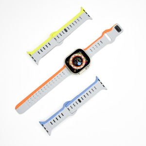 Correa de Reloj Deportiva de Silicona con Hebilla Cuadrada y Borde Color Diamante, Compatible con Apple Watch Series 1-9 - Product Image 1