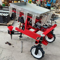 Machinerie de transplantation de semis de légumes, planteuse de semis arrière de tracteur, équipement de plantation de semis de poivrons