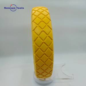 Roue de chariot à roulettes en <span class=keywords><strong>mousse</strong></span> de polyuréthane PU <span class=keywords><strong>anti</strong></span>-crevaison de haute qualité d'usine, 16 pouces, 4,00-8 pouces, <span class=keywords><strong>pour</strong></span> tondeuse à gazon - Product Image 2