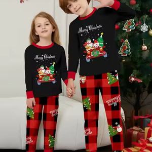 Pijamas Navideños Personalizados al por Mayor, Conjunto de Pijamas Rojos para el Hogar, Ropa de Dormir Navideña Familiar - Product Image 3