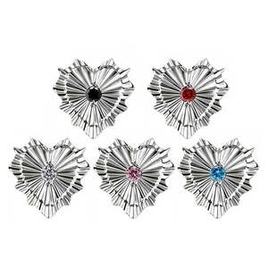 ต่างหูไทเทเนียม Xinfocus 16G รุ่น Tragus Helix Labret รูปหัวใจ <span class=keywords><strong>Bad</strong></span> <span class=keywords><strong>Romance</strong></span> ประดับเพชร CZ มาตรฐาน ASTM F136 สำหรับงานแต่งงาน งานหมั้น และงานปาร์ตี้ - Product Image 3