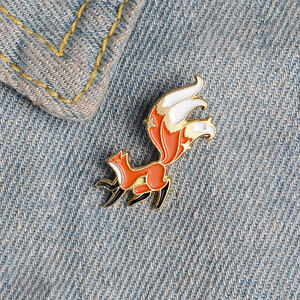 Negen Tailed Fox Emaille Spelden Custom Kawaii Schattige Dieren Broches Revers Badges Tas Leuk Cartoon Sieraden Cadeau Voor Kinderen Vrienden - Product Image 1