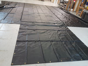 غطاء شاحنة مسطح مخصص للخدمة الشاقة من المصنع، مقاس 16' × 18' مع انخفاض 4 أقدام، وذيل 4' × 8'، وحواف مانعة للمطر 8 بوصات - Product Image 2