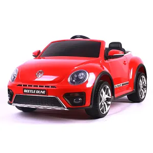 Лицензионный детский автомобиль на батарейках Beetle, электрический игрушечный автомобиль для детей