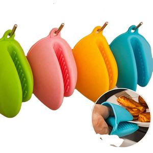 Maniques de cuisine en silicone personnalisables avec logo, résistantes à la chaleur, mini-gants de four pour la cuisson et la pâtisserie - Product Image 6