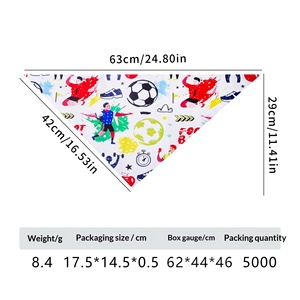 Forniture per animali domestici transfrontaliere: Bestseller - Bandana per animali a tema calcio, Asciugamano anti-bava, Accessori per animali domestici, Design casual per tutte le stagioni - Product Image 6