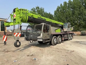 Grúa sobre camión ZOOMLION de 100 toneladas usada, año 2020, 85% nueva, Zoomlion QY100V con pluma telescópica, grúa de segunda mano en venta. - Product Image 4